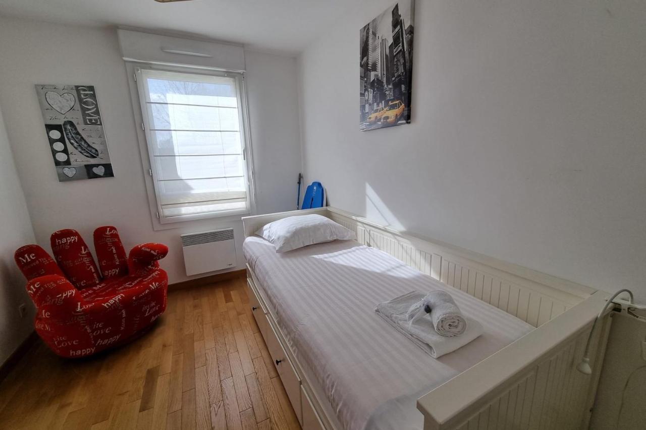 Quiet Apartment With Garden And Optical Fiber Cabourg Exteriör bild